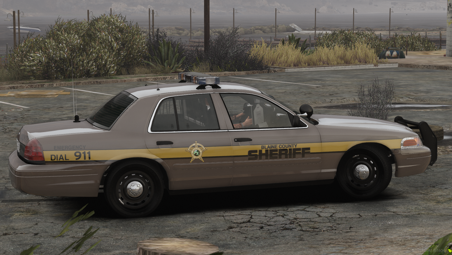 A NON-ELS Crown Victoria police car with retro graphics